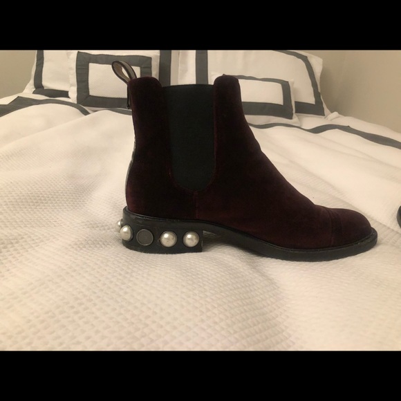 Louise et Cie Maroon Velvet Glass Pearl Bootie - Picture 5 of 9